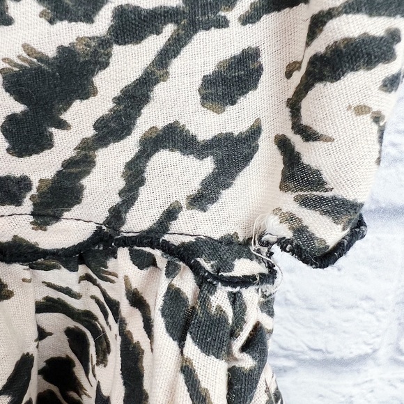 ASOS DESIGN Leopard Scalloped Hem Cutout Mini Dress - Picture 8 of 10